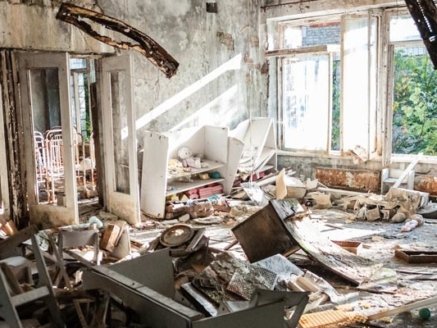 What Should You Do With a Hoarder House?